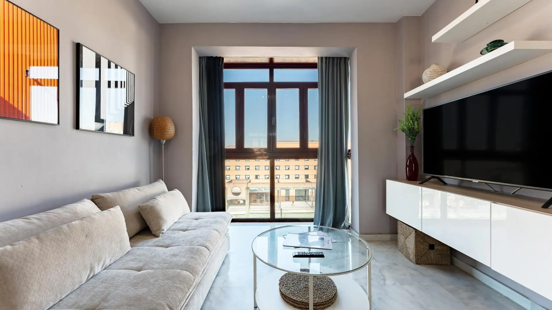 Unique Charming Apartment In The Heart Of Malaga
